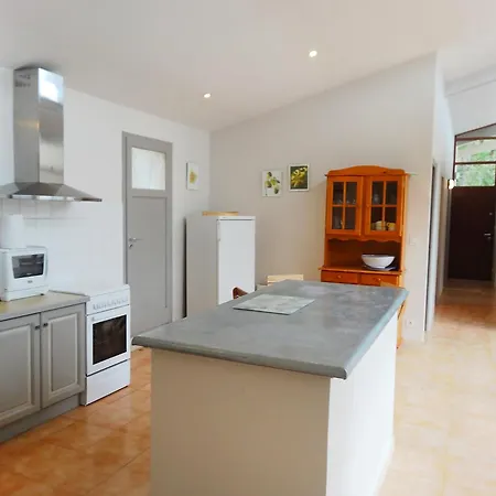 Isabelle By Interhome * Saignon